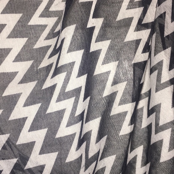 Infinity Scarf - Picture 2 of 2